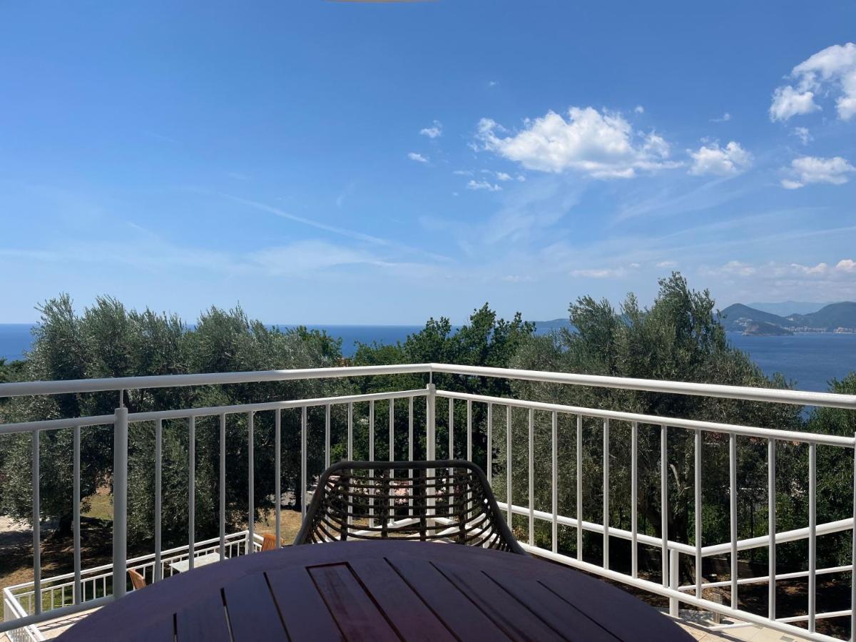 Apartment mit Meerblick