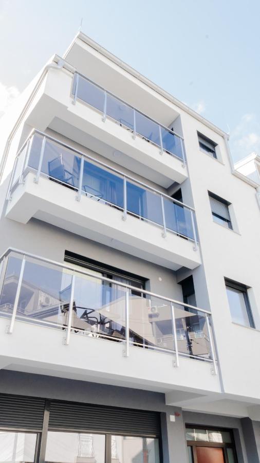 Studio with Balcony