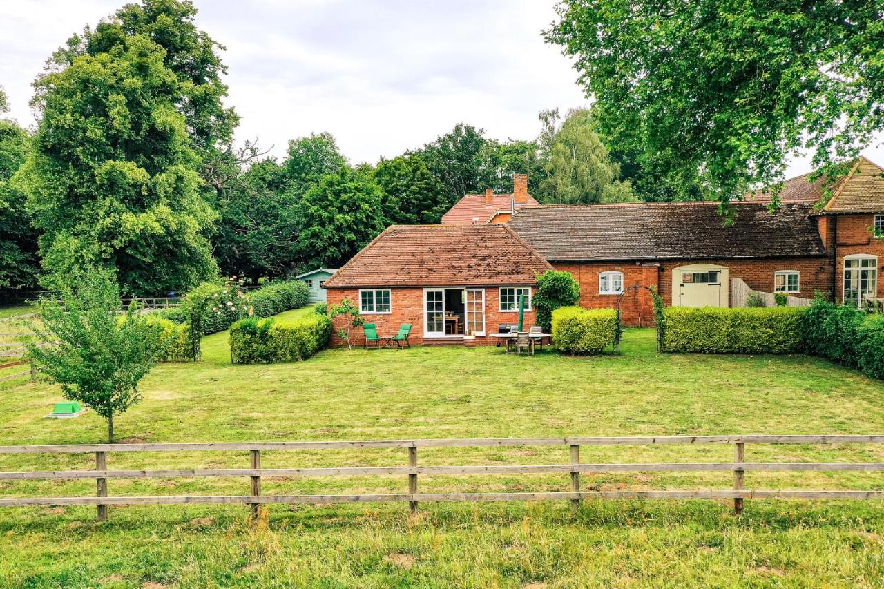 Idyllic Countryside Cottage in Worcestershire - B&B