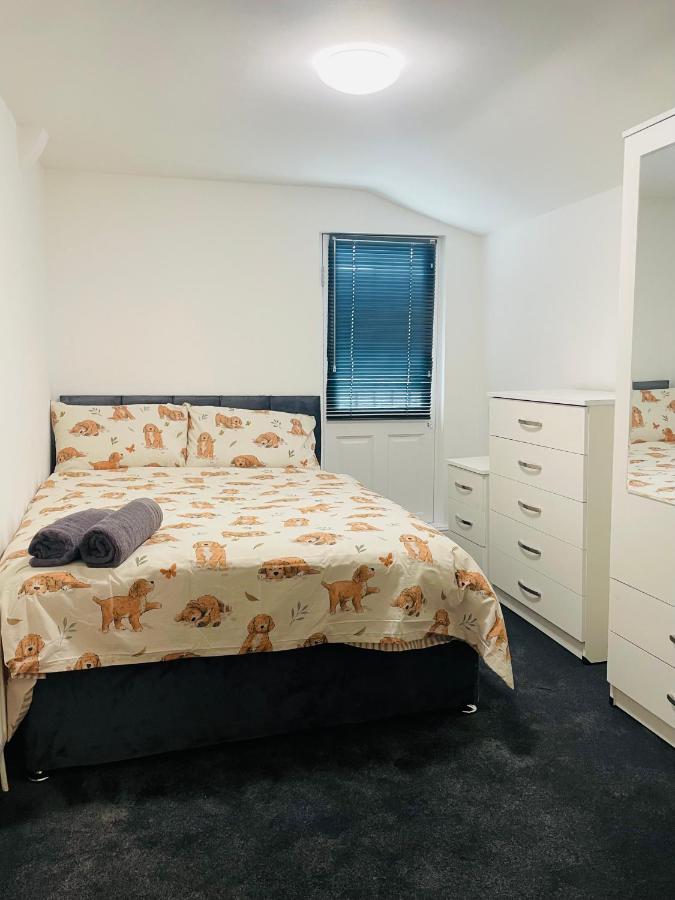 Lovely Room Near Centre London - B&B