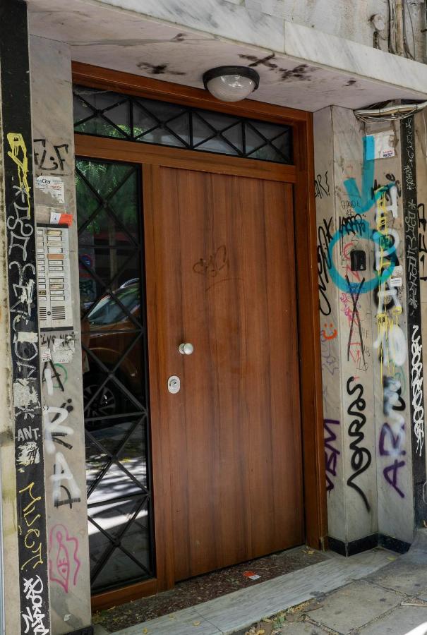 The Double Haven SKG - 2 bedroom, 2 bathroom apartment in Thessaloniki center - B&B Salonicco