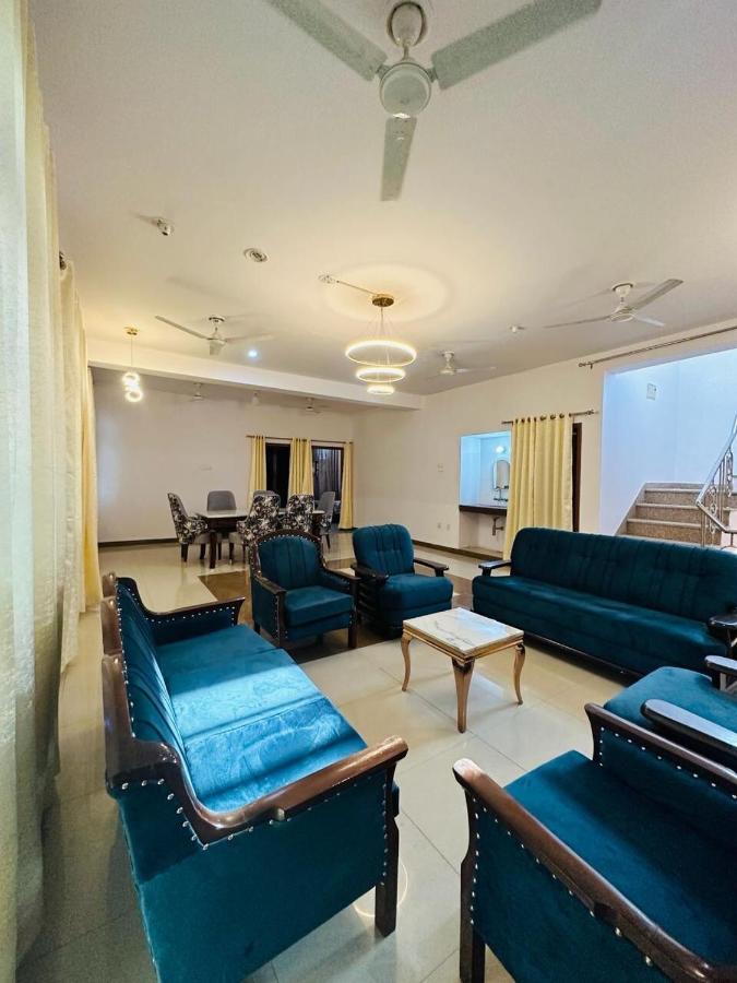 BuddhaInn-An Enchanted Villa - B&B
