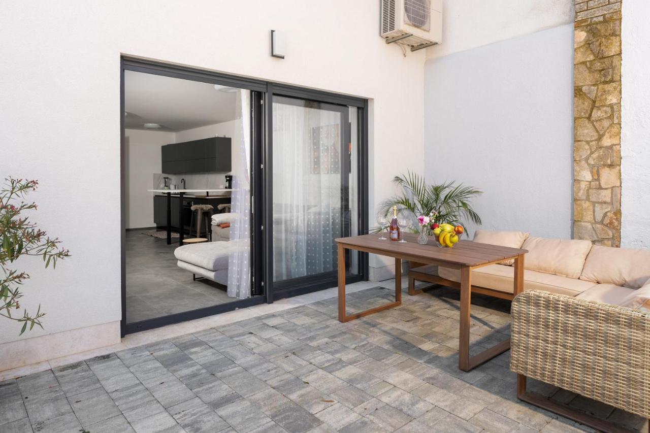 Premium Apartment Val de Fontane - Bed and Breakfast Funtana