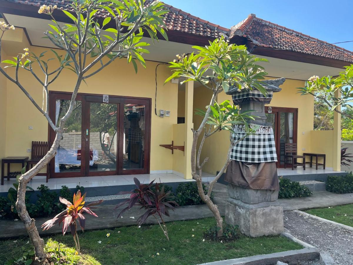 Maha Home Stay Tulamben - B&B