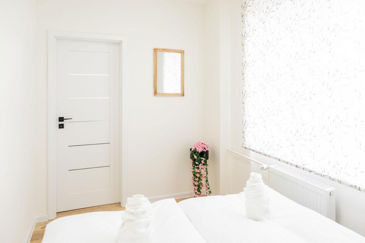 Apartmoments Juzna Trieda - B&B