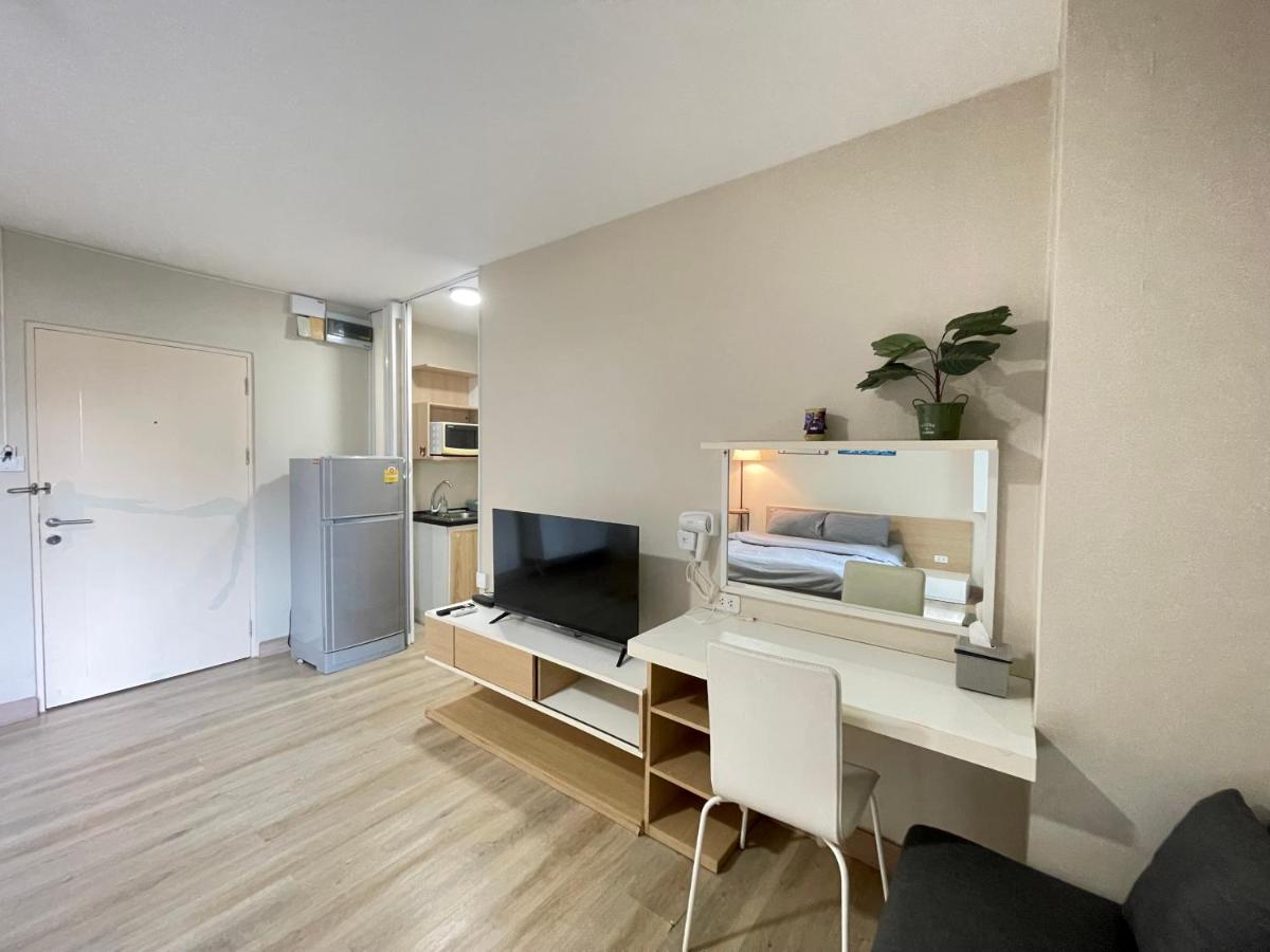 Studio16 at Changwattana - B&B