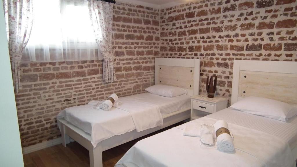 Double or Twin Room with Private Bathroom