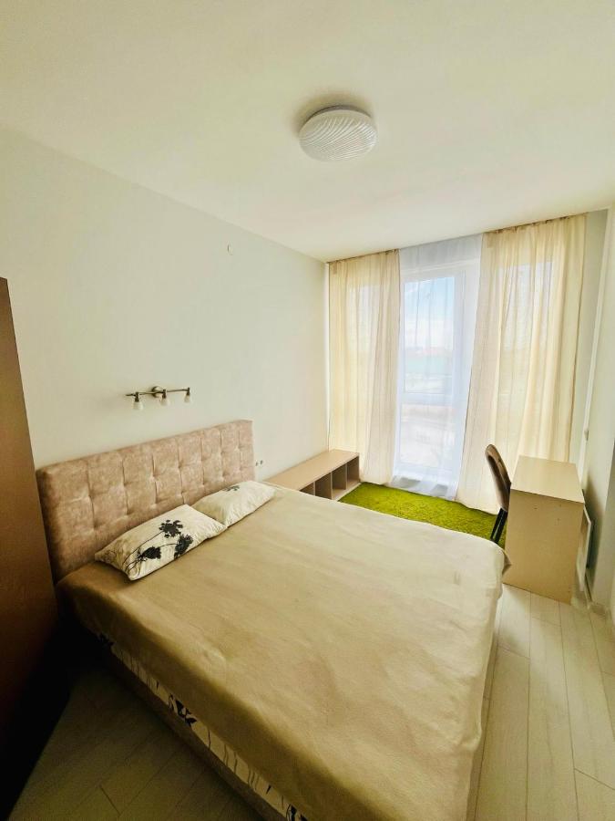 New Apartments - Ferienwohnung Uschhorod