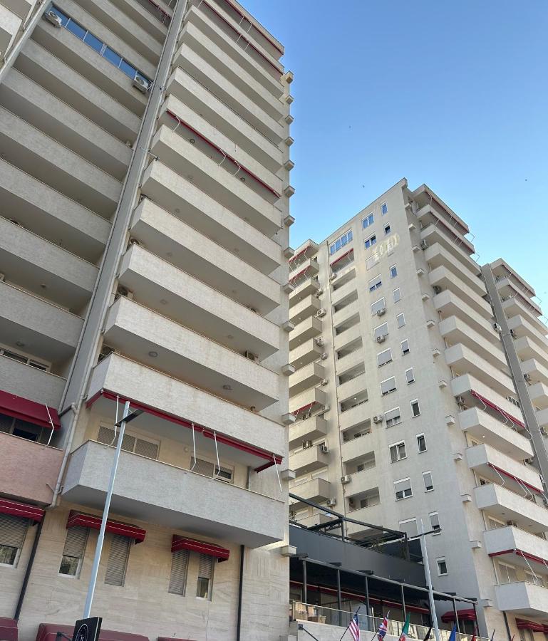 Sol & Sea Apartments - Chambres d’hôtes Shëngjin