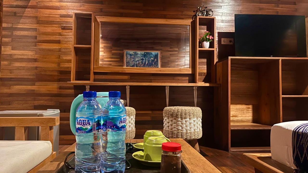Deluxe Doppel-/Zweibettzimmer mit Zugang zum Pool