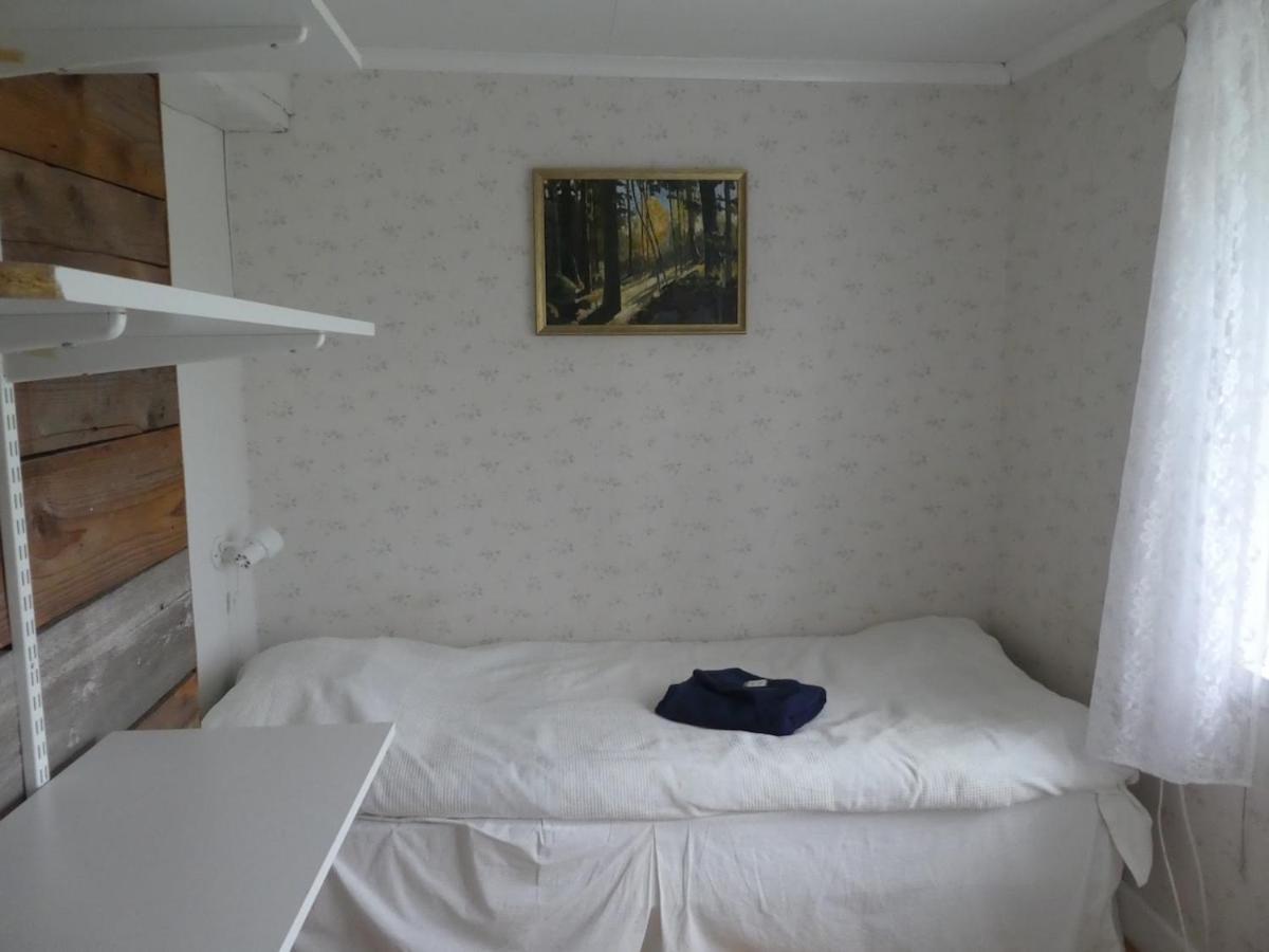 Brålands Farm - fish & family friendly in nature reserve - Apartment nr 2 Laxen - Chambres d'hôtes Munkedal
