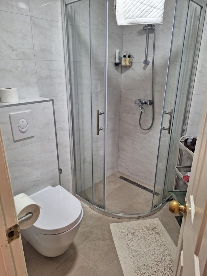 Studio Apartment with Sea View
