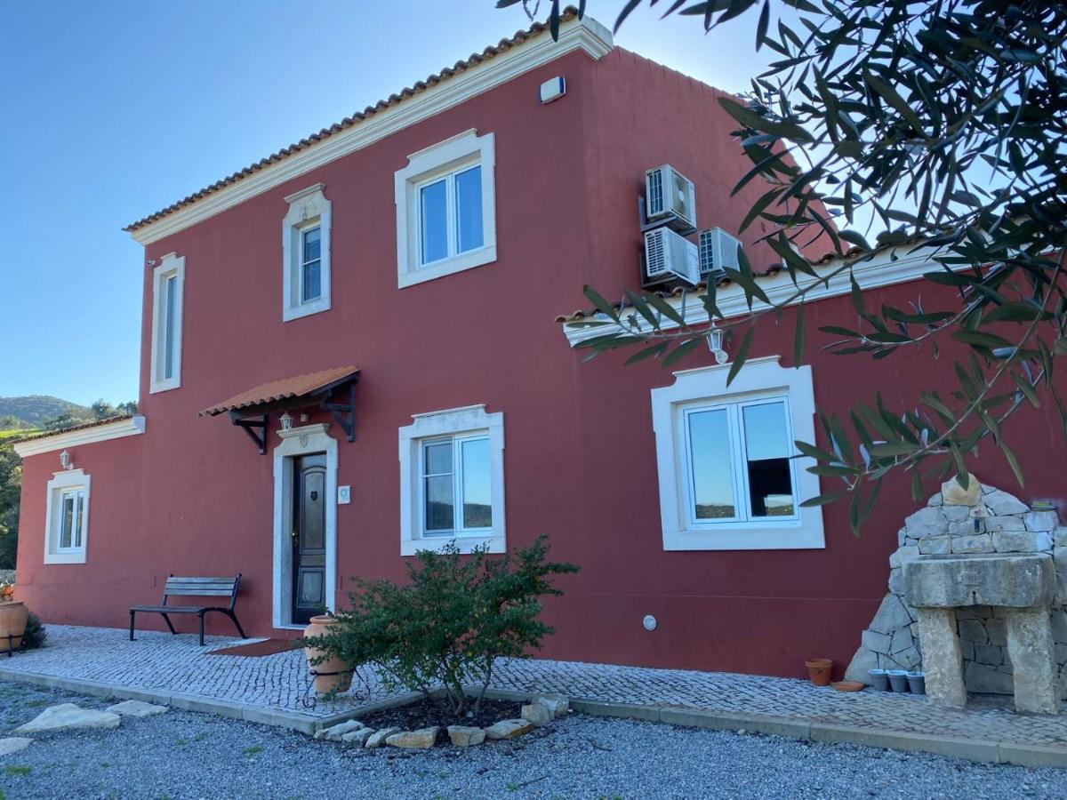 Villa Monte da Alfarrobeira - B&B