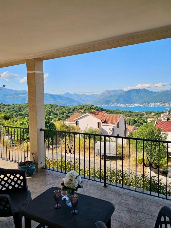 Vila Tivat Luštica Radovici BBQ & See - B&B Teodo