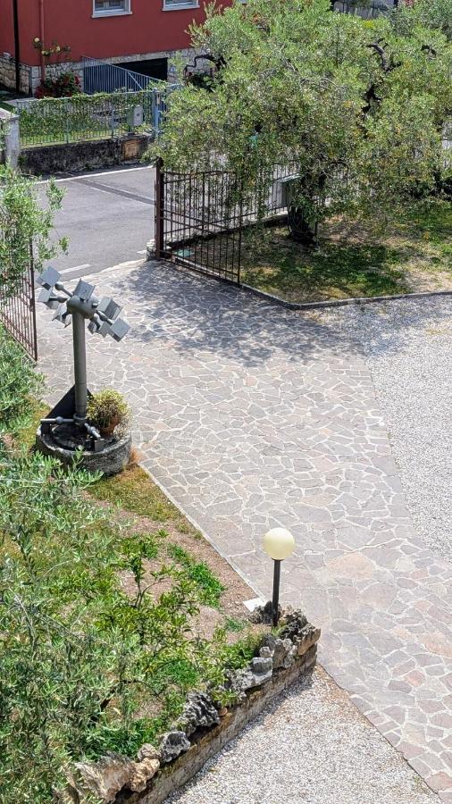 Apartment with great views on Lake Garda - B&B Torri del Benaco
