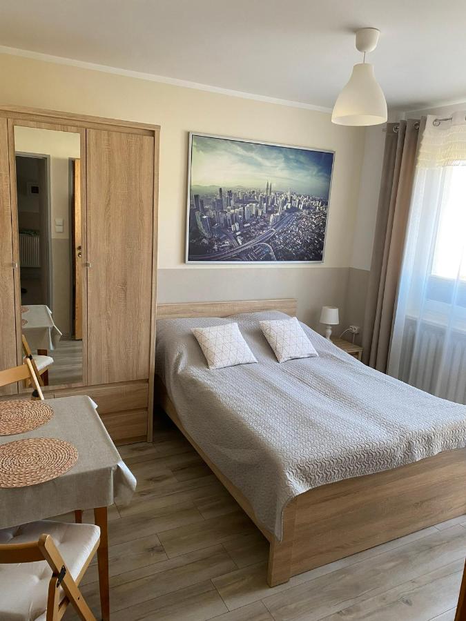 Kwatery Karolina - B&B Łeba