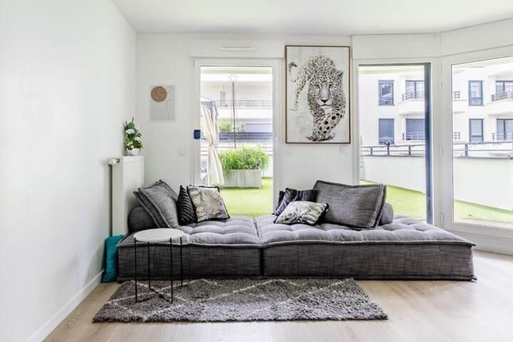 Résidence Nimrod Abraham - ParisLaDefense - Bed and Breakfast Colombes