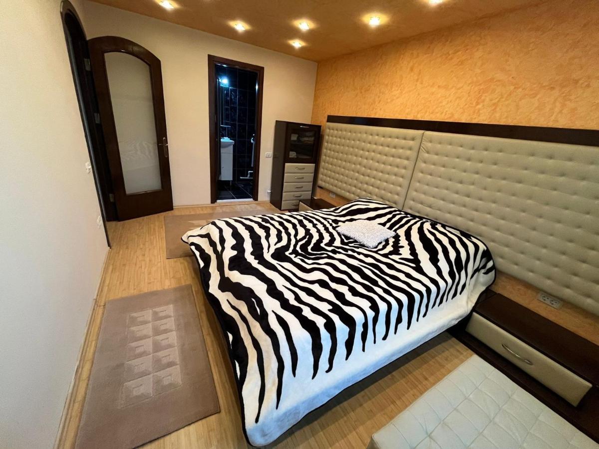 Apartament 2 camere Almara Neptun - B&B Neptun