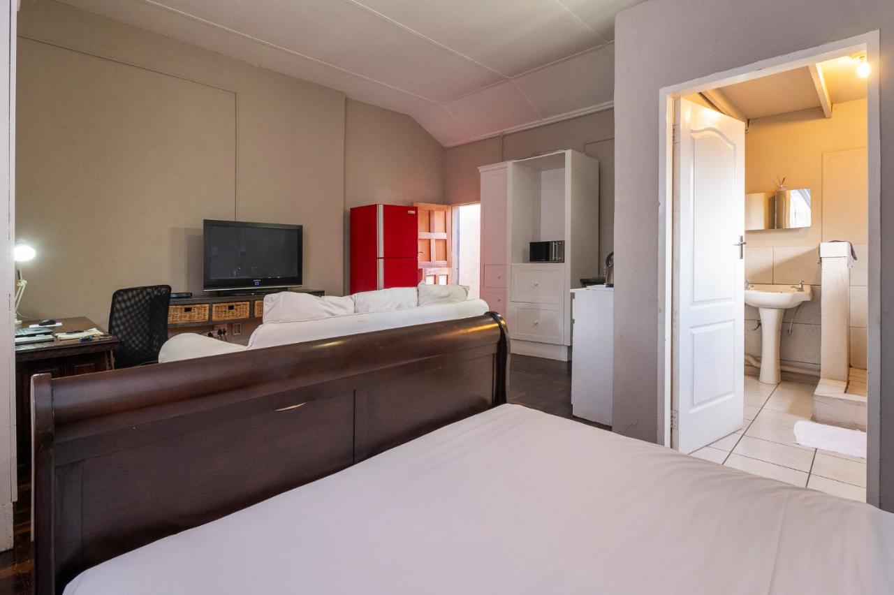 Deluxe Kamer met Queensize Bed 