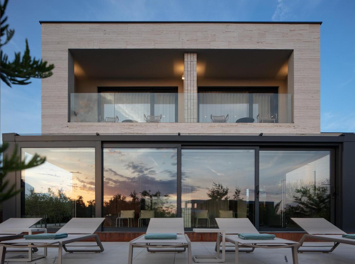 Brand new Villa B63, heated pool and wellness - B&B Poreč