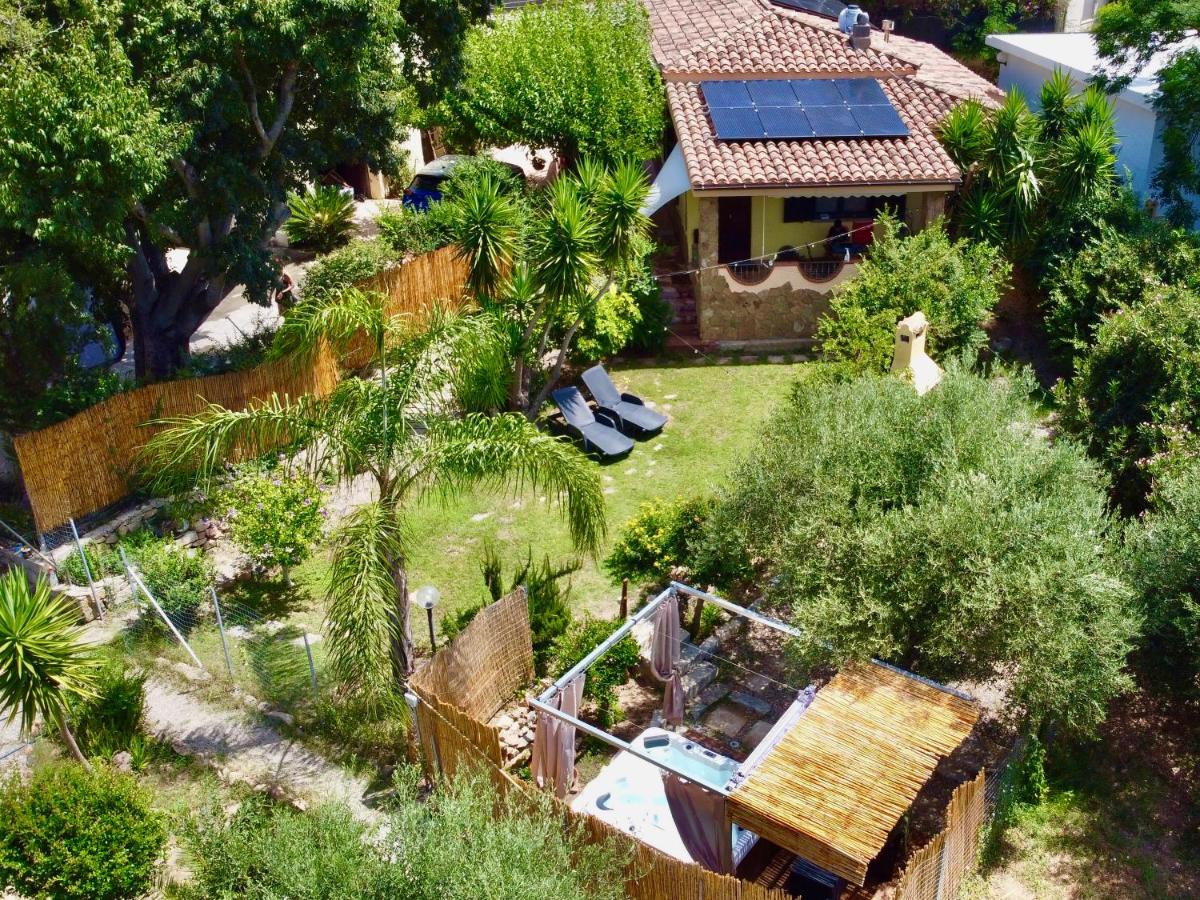 Villa Pelau - Holiday Home - B&B Jerzu