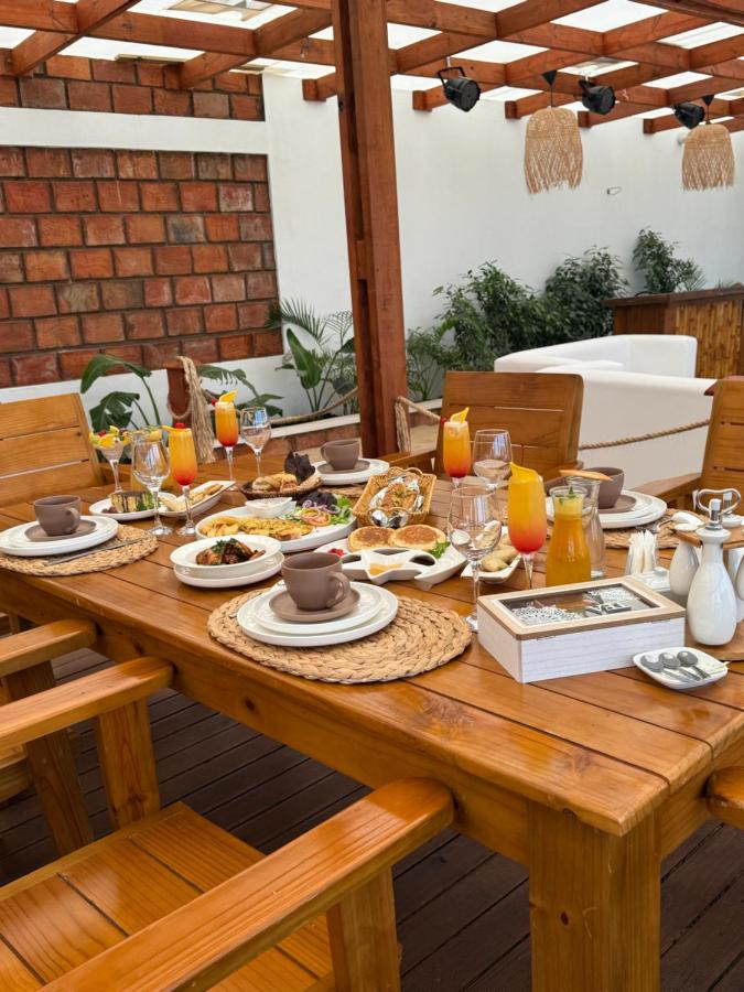 KoKo Beach - Wooden Green House - B&B Bilene