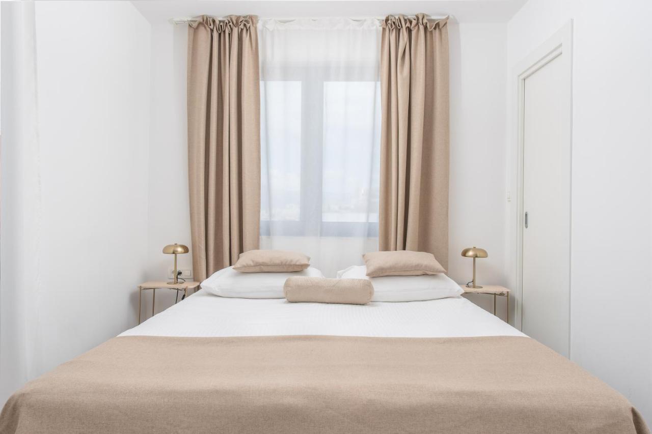 Chambre Deluxe Double ou Lits Jumeaux