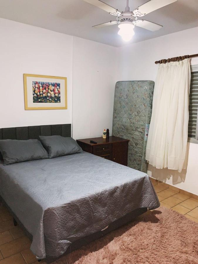 Apê Guarujá 3min Astúrias, Tombo e Pitangueiras - Ferienwohnung Guarujá