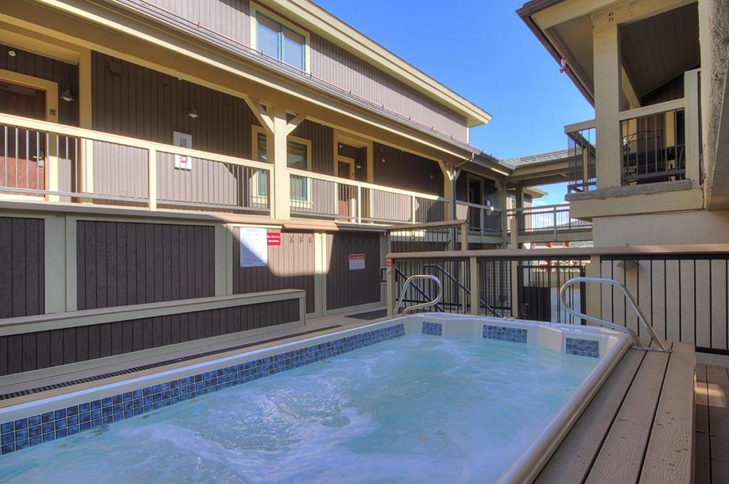 Tyra Riverbend 213 Condo - B&B Breckenridge