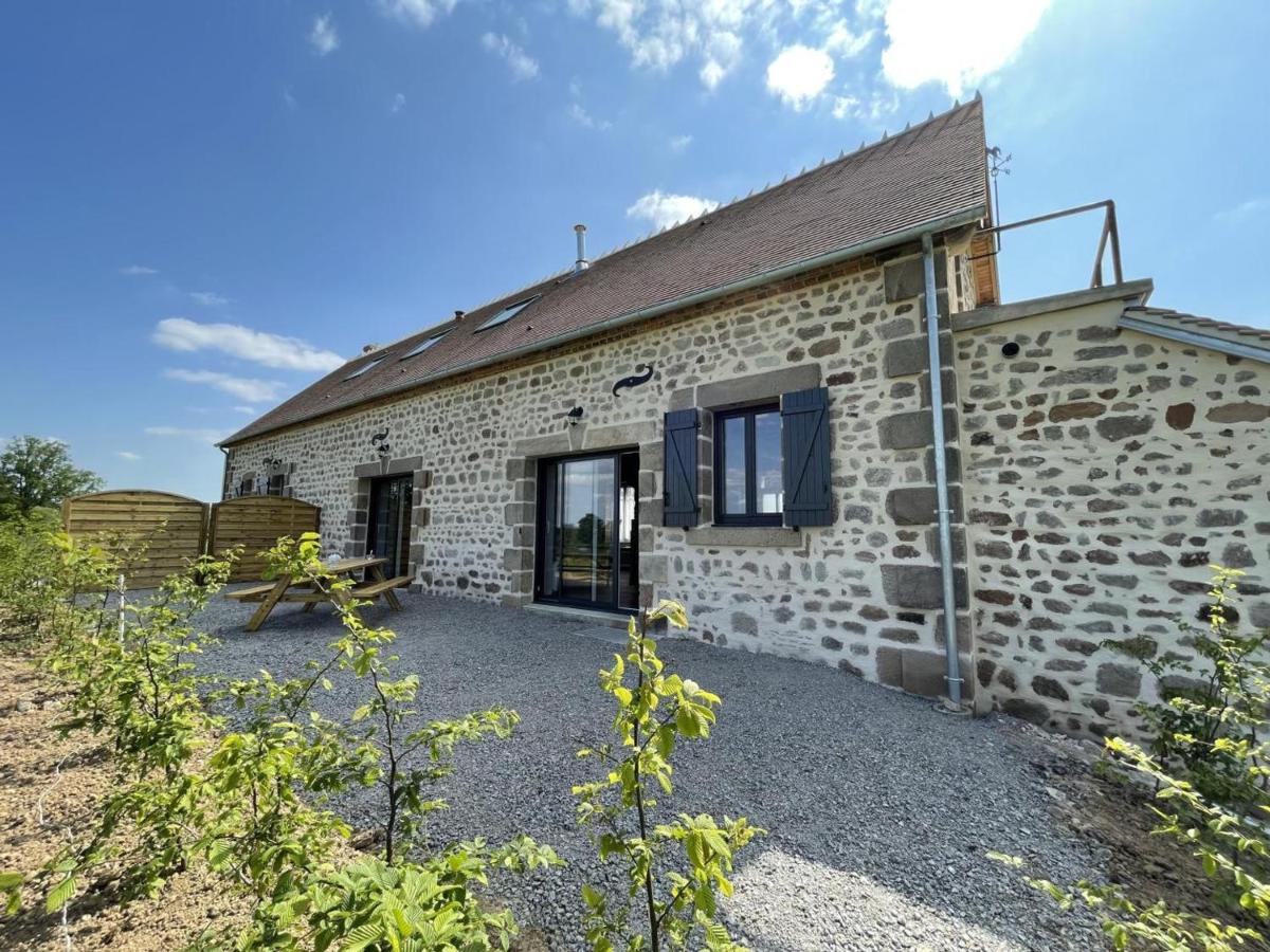 Maison de ferme rénovée 18ème siècle avec piano et charme authentique - FR-1-489-433 - Chambres d'hôtes Ygrande
