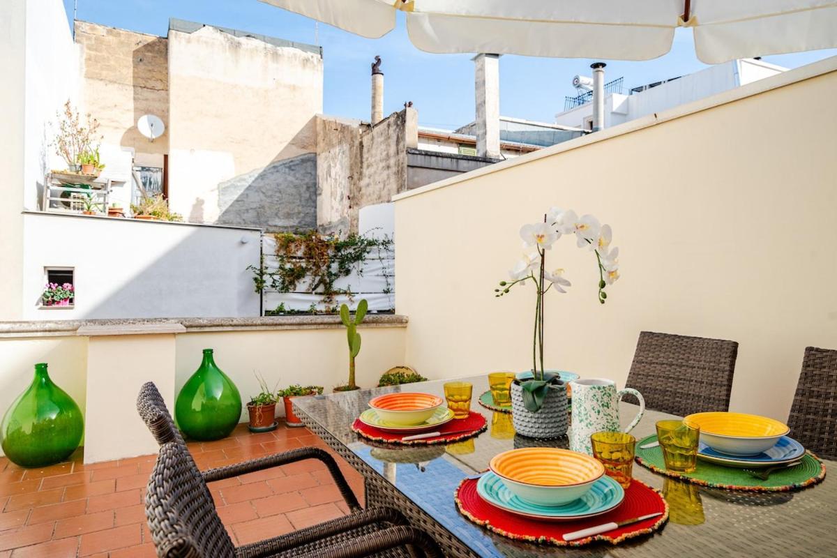 A Due Passi dal Centro di Conversano - Terra e Luna Rossa Apartments - B&B Conversano