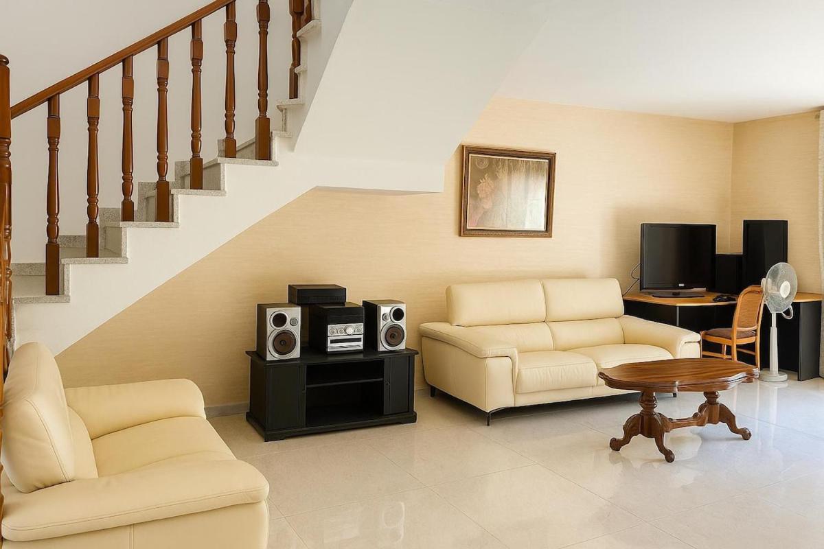 Дом для гостей - Bed and Breakfast Risjon Letsion