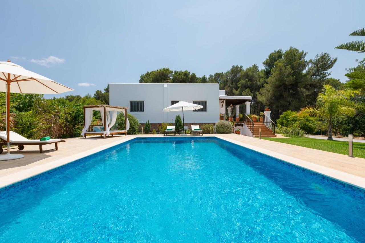 Green & Blue Villas - Villa Can Curreu III - Santa Gertrudis - B&B Santa Eulalia del Río
