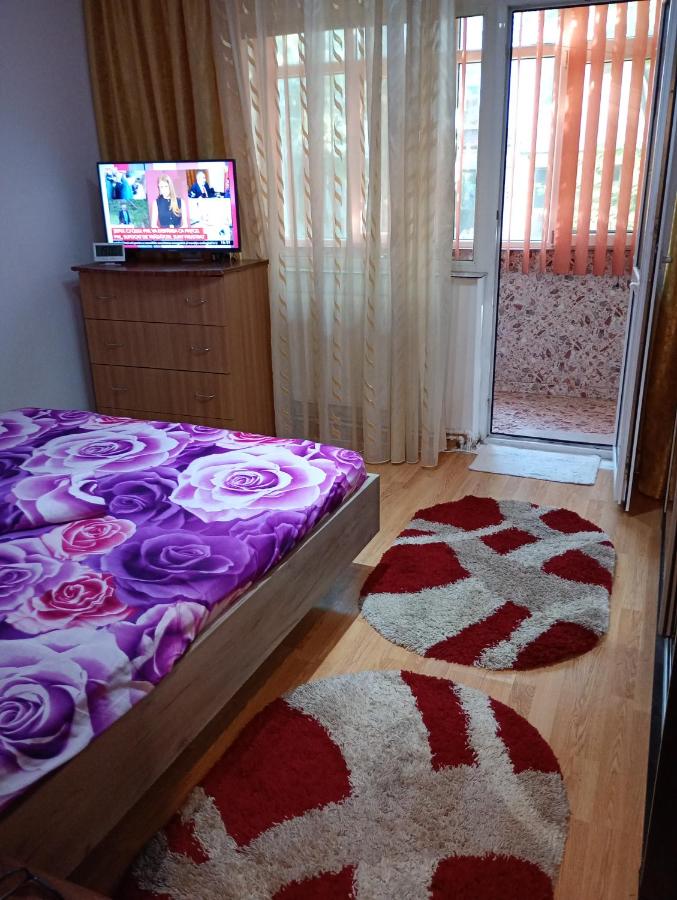 Apartament doua camere decomandat - Chambres d’hôtes Iași