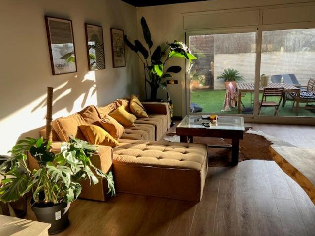 Casa en plena naturaleza con piscina - B&B Dosríus