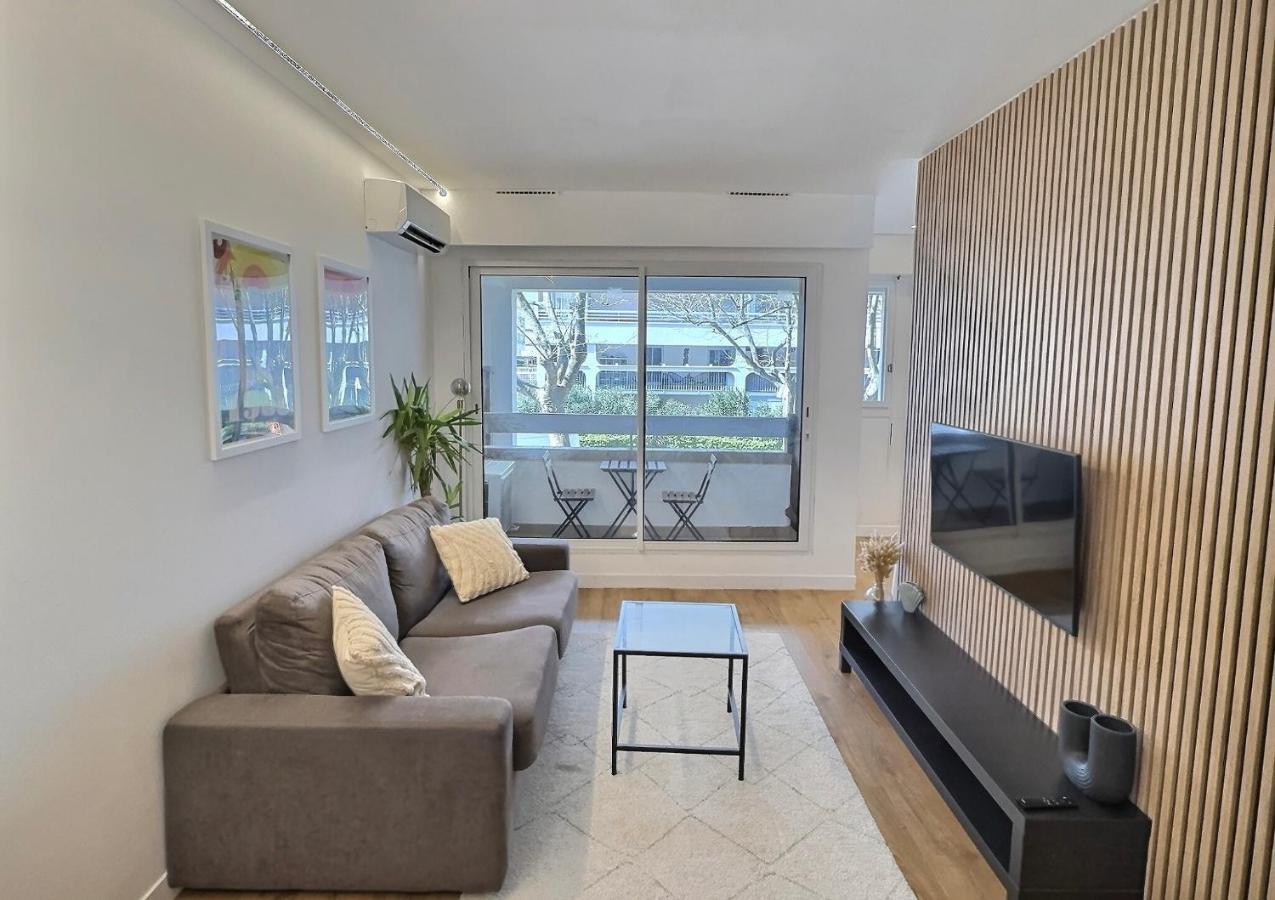 Centre-Ville, 5 min de la Plage, parking, piscine - B&B La Grande-Motte