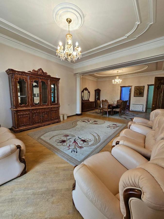 Rijkov St Apartment - B&B