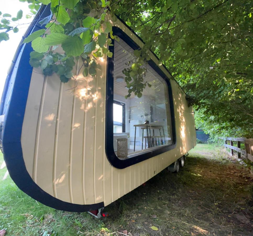 Wyspiarze - Superior Tiny House Wyspa Sobieszewska - B&B Sobącz