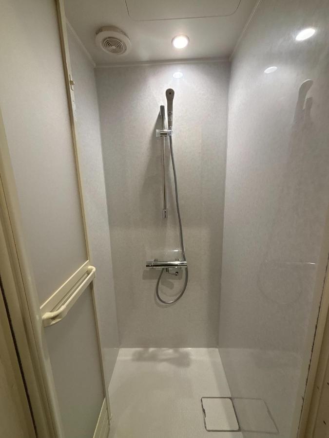 Economy Triple Room with Shared Bathroom