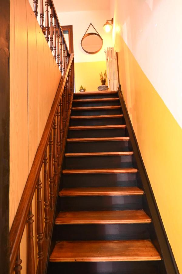 Un étage entier dans une maison - B&B Hinsbourg