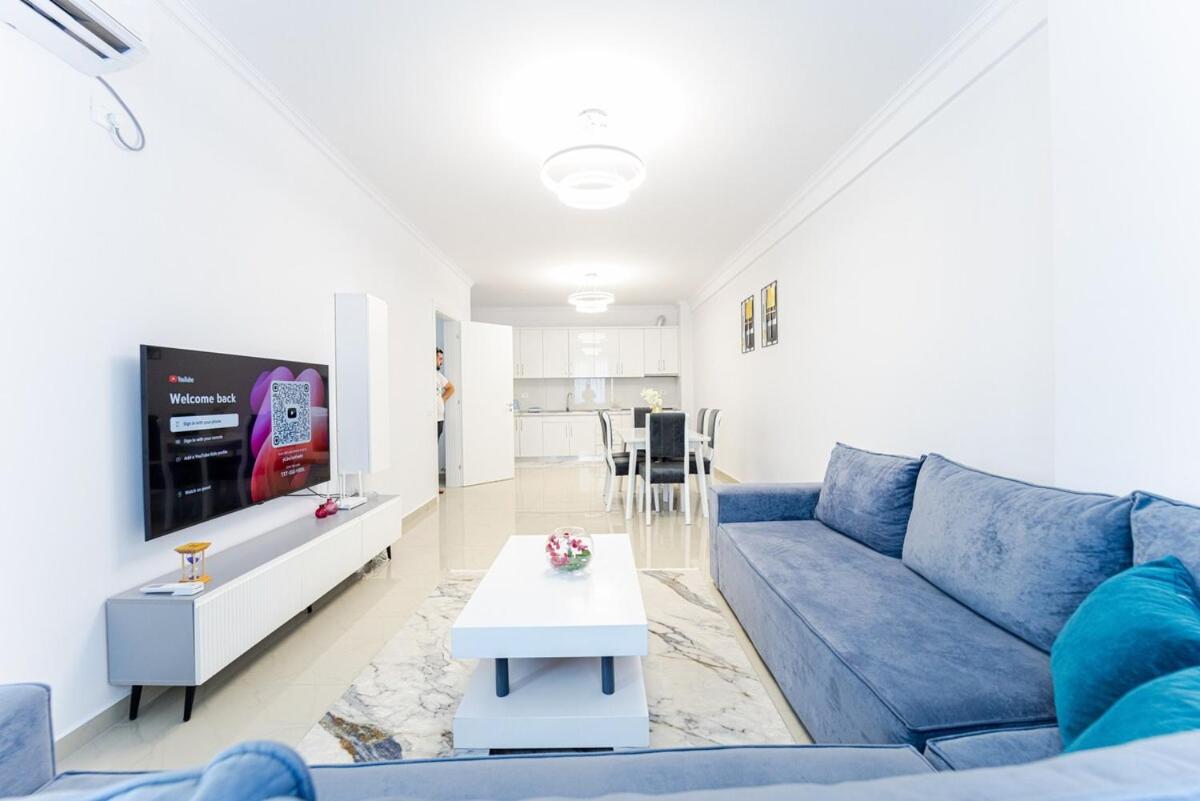 White Apartment - B&B Tirana
