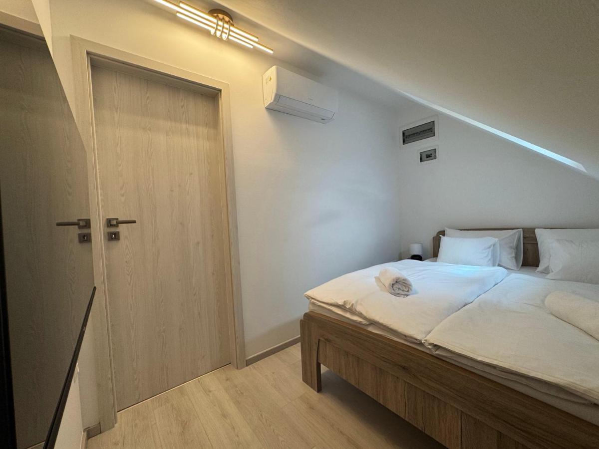 Appartement met 1 Slaapkamer en een Balkon
