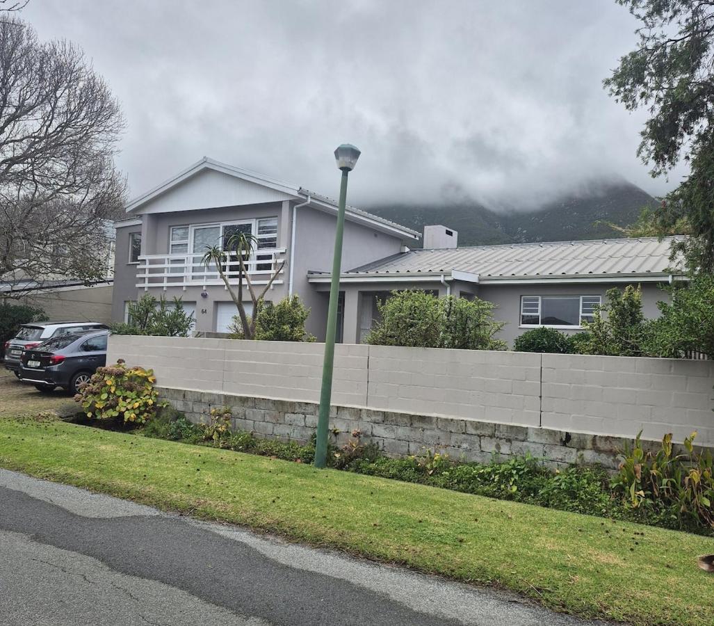 Serendipity 2 Bedroom Family Home in Onrus - B&B Hermanus