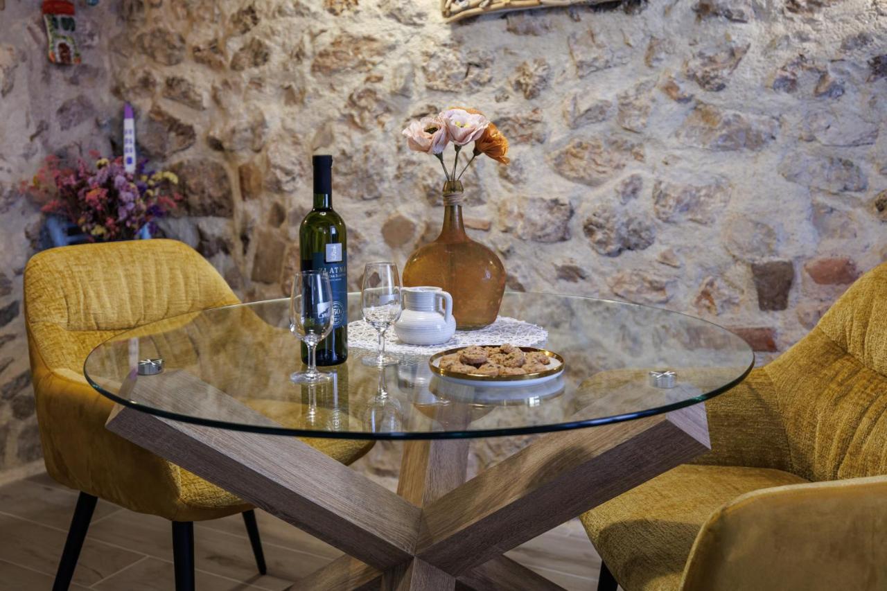 VELA VOLTA Holiday Home - B&B Vrbnik