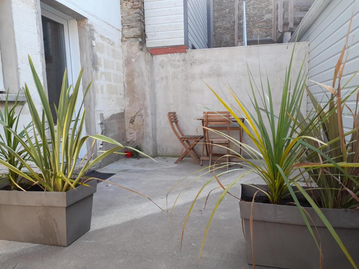 Coeur de Bourg La Garnache Studio - Bed and Breakfast La Garnache