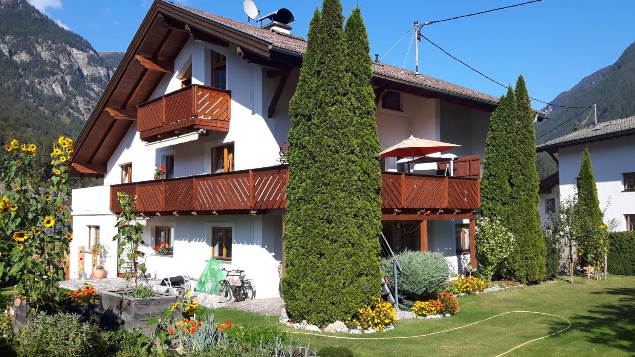 Appartments Haus Hueber - B&B