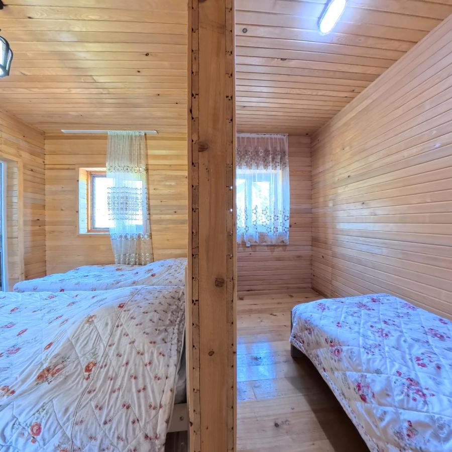 Chambre Triple avec Salle de Bains