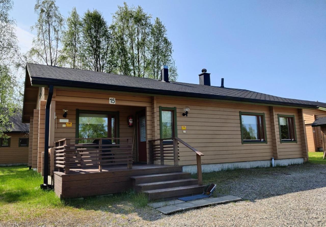 Three-Bedroom Cottage with Sauna