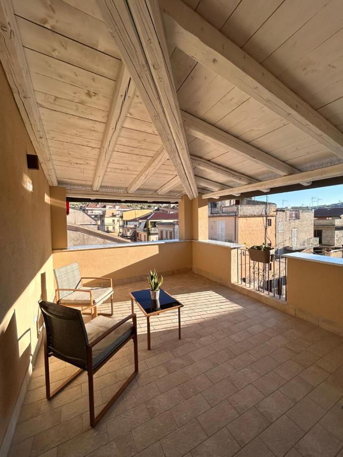 Sarò rooms - B&B Pietraperzia