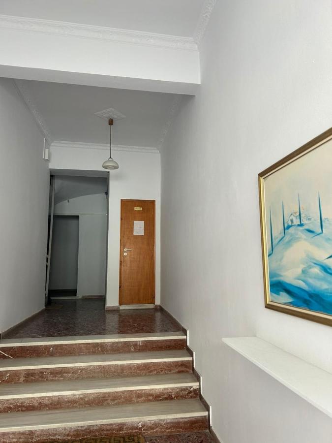 Lumo Sol Apartment - B&B Kiáto